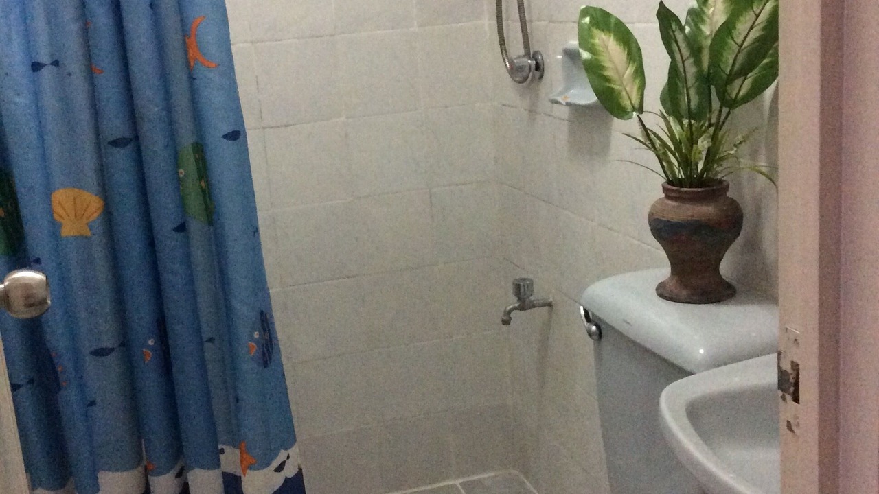 Photo of Bathroom in Wack-Wack Greenhills