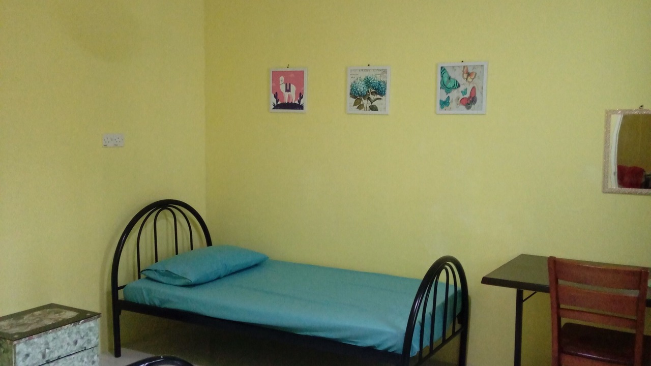 Photo of Bedroom in Kampung Lintang