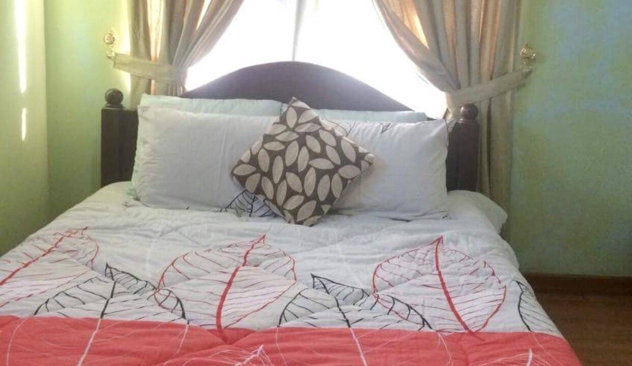 Photo of Bedroom in Santa Rosa