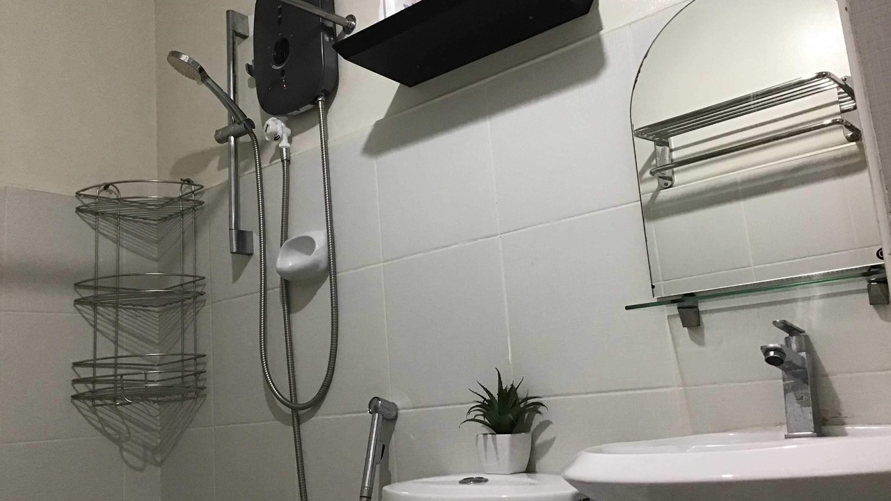 Photo of Bathroom in Moonwalk