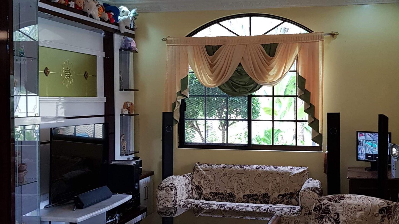 Photo of Livingroom in Suba Basbas