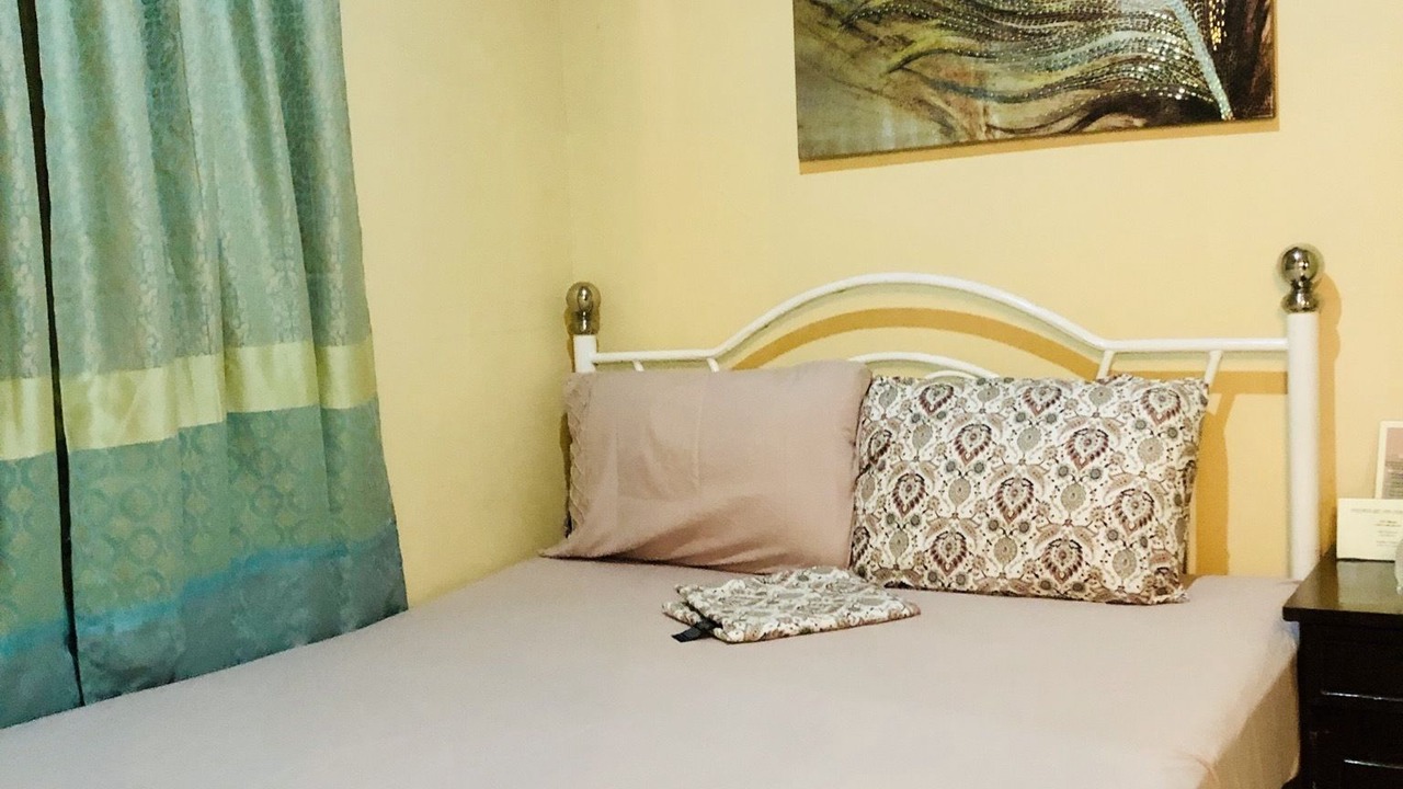 Photo of Bedroom in Naic