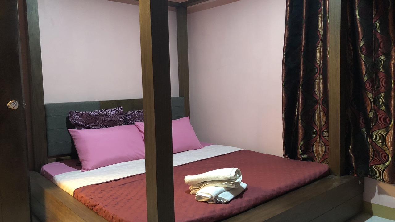 Photo of Bedroom in Naic