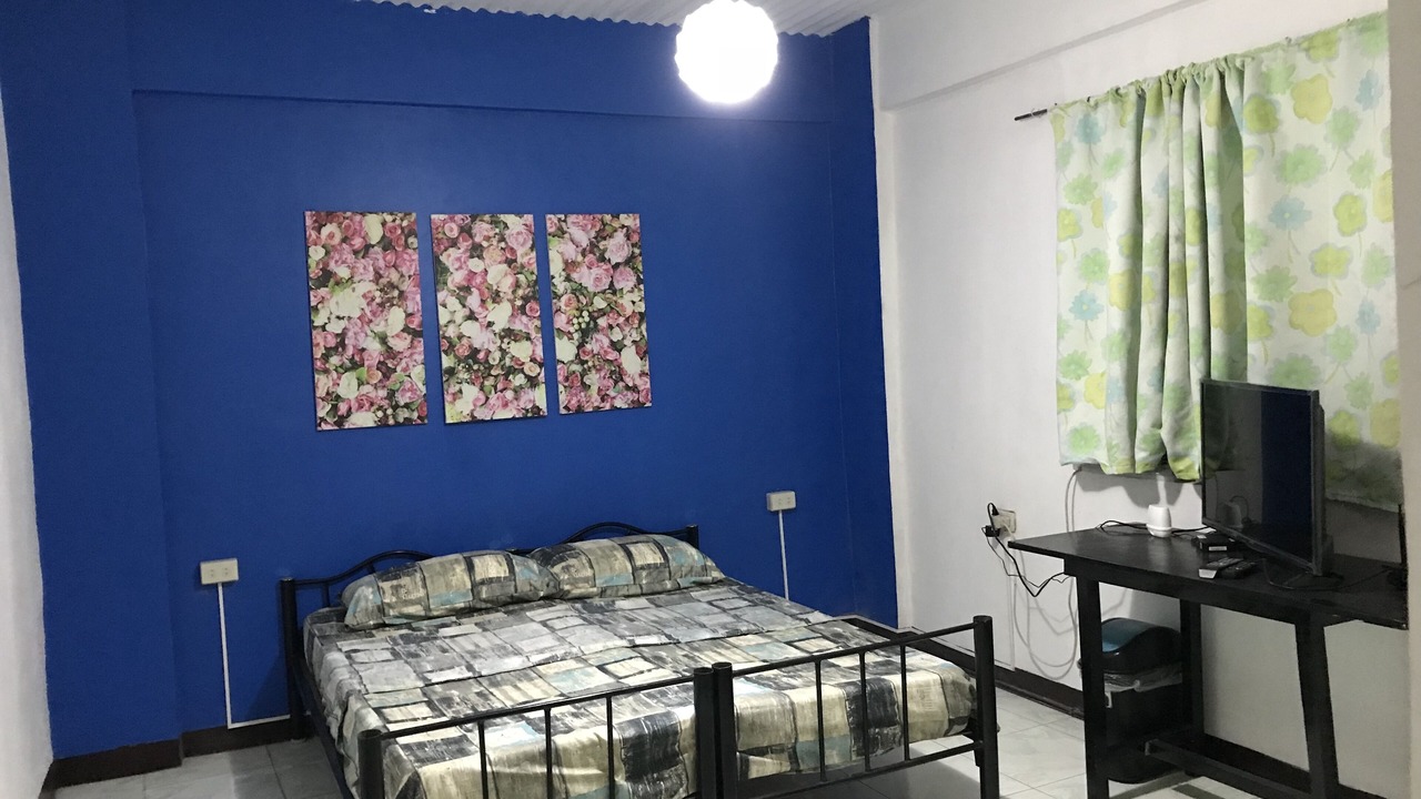 Photo of Bedroom in Dasmarinas