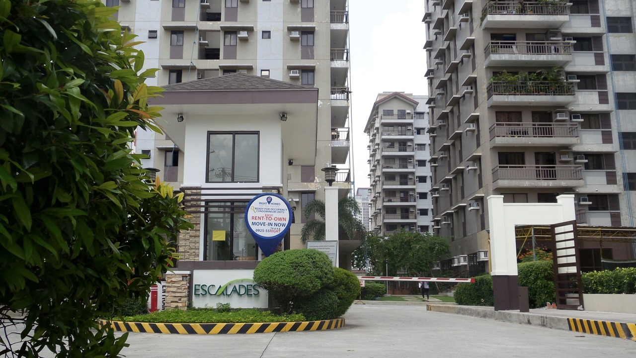 Photo of Others in Cubao