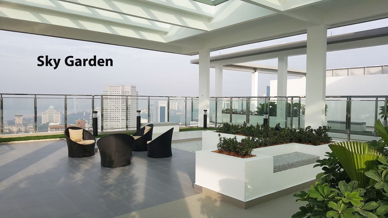 Photo of Patio Balcony in Central District
