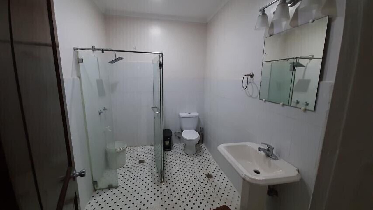 Photo of Bathroom in Liloan