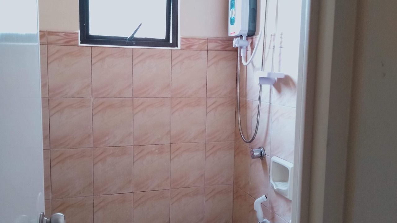Photo of Bathroom in Calapan
