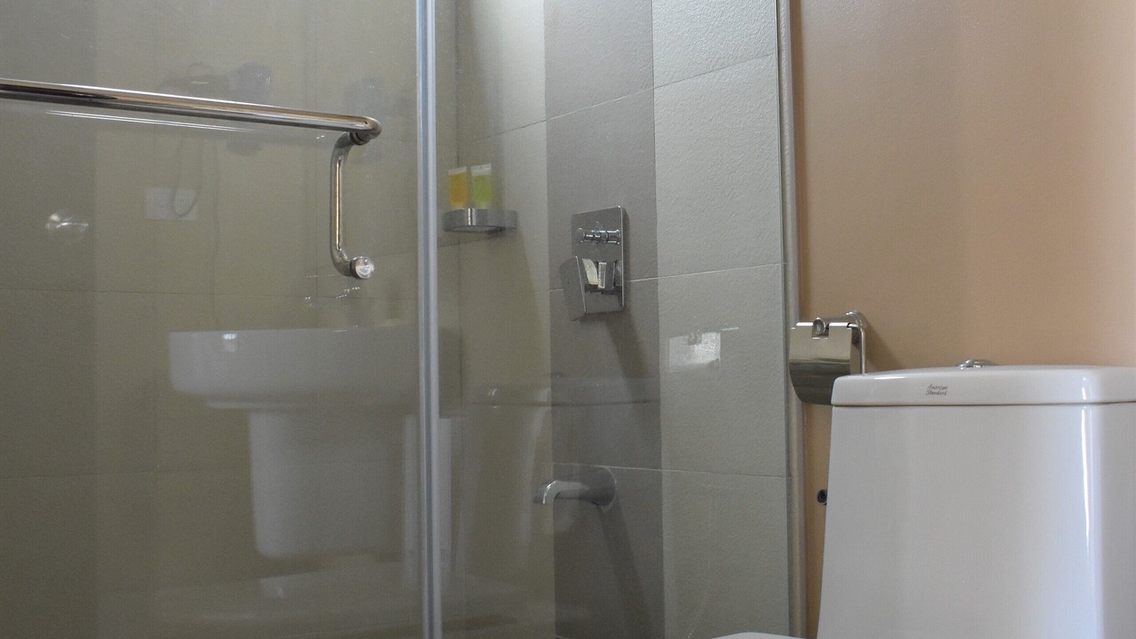 Photo of Bathroom in Poblacion District