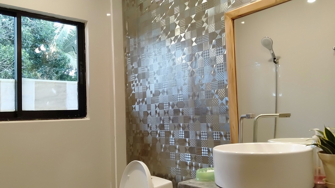 Photo of Bathroom in Candijay