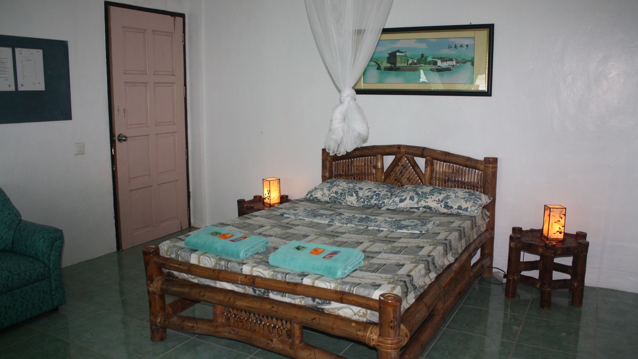 Photo of Bedroom in Dalupuri - San Antonio Island