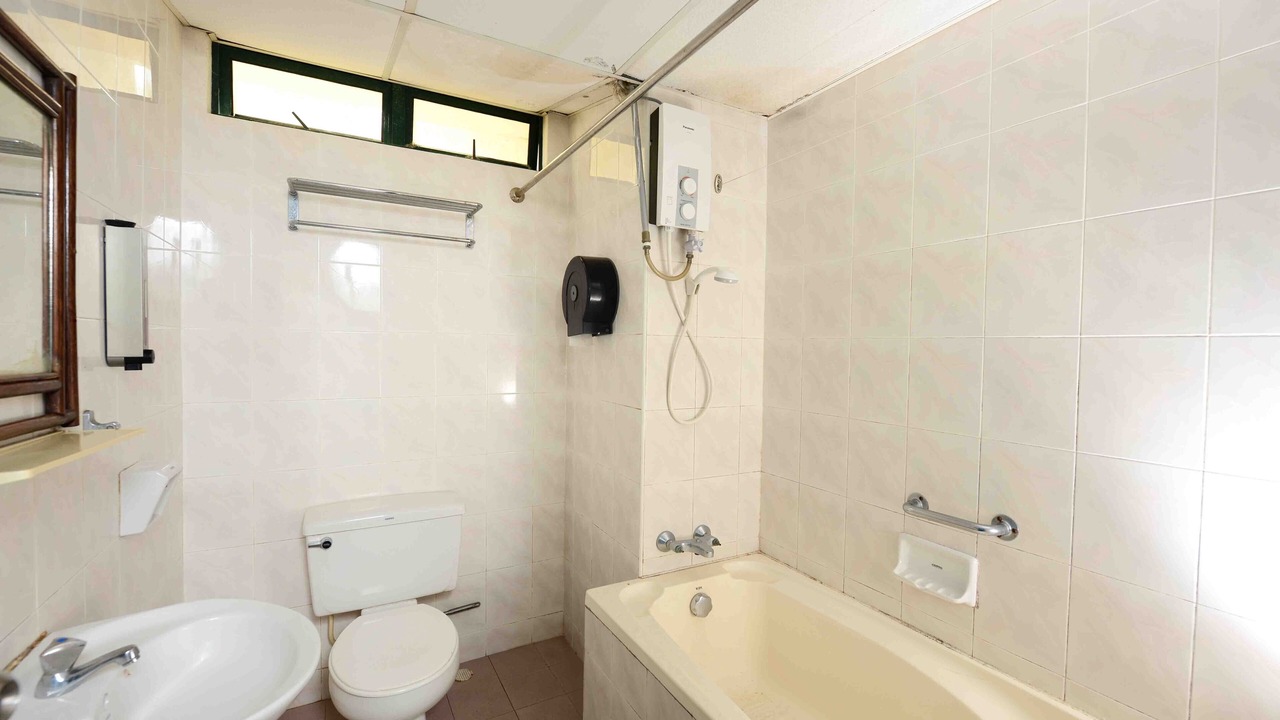 Photo of Bathroom in Kuah