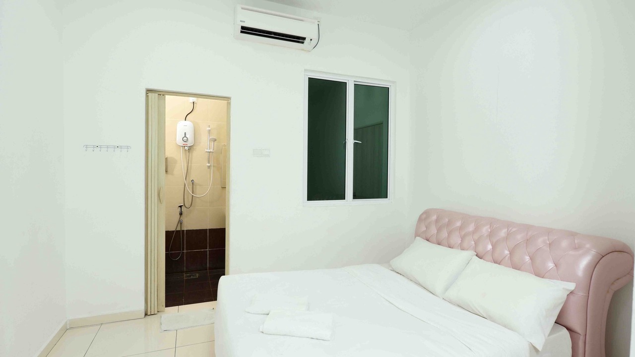Photo of Bedroom in Kuah