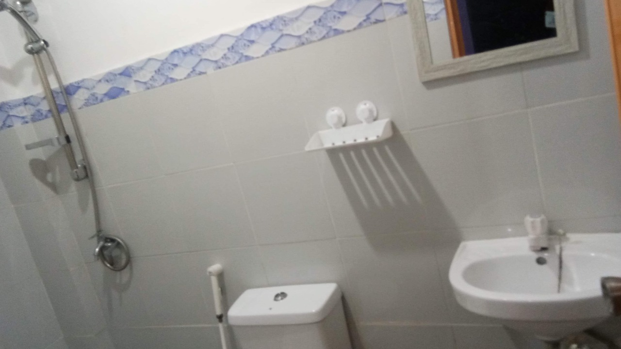 Photo of Bathroom in Metro Luzon Urban Beltway