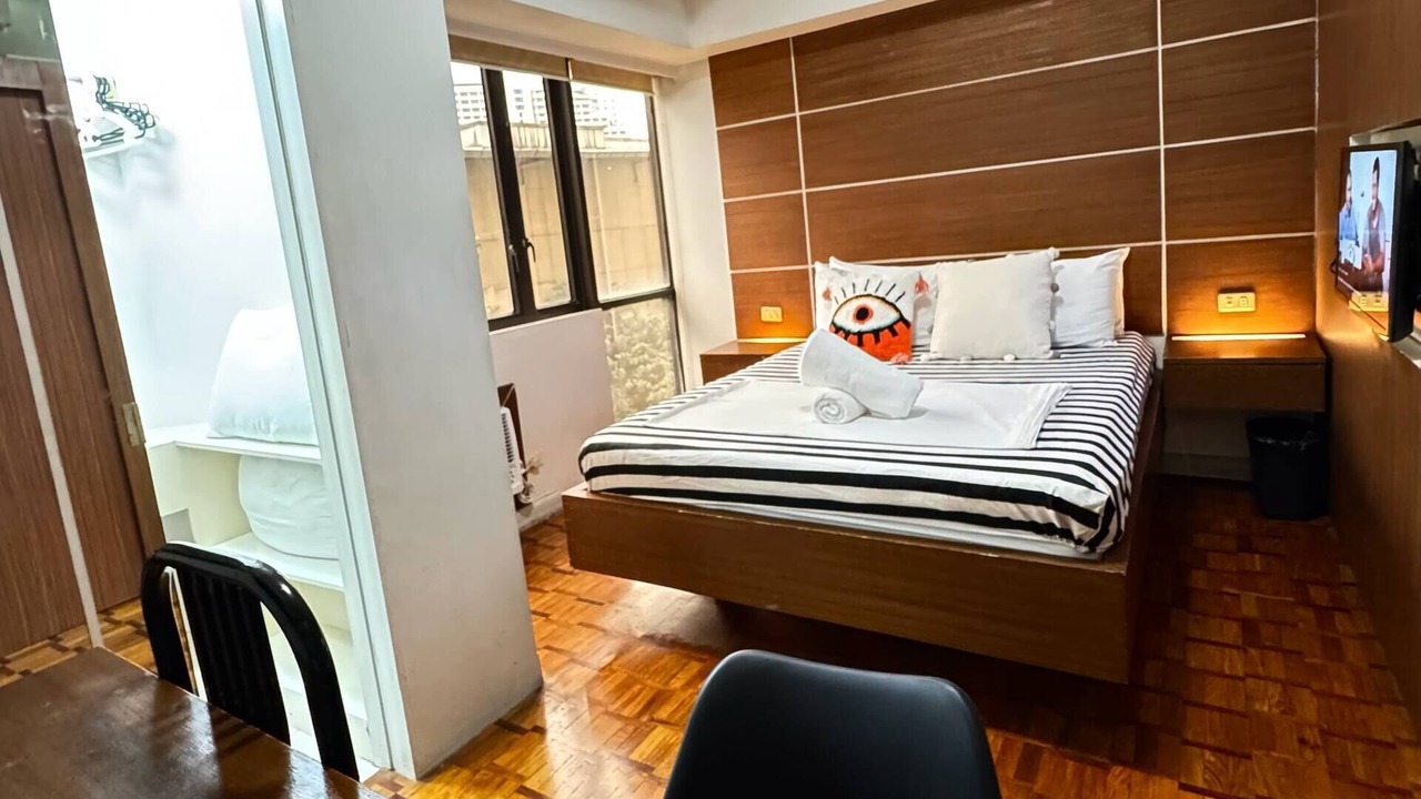 Photo of Bedroom in Legazpi Village