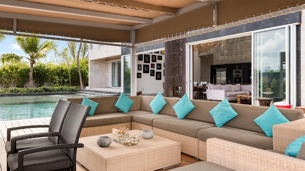 Photo of Patio Balcony in Punta Aguila