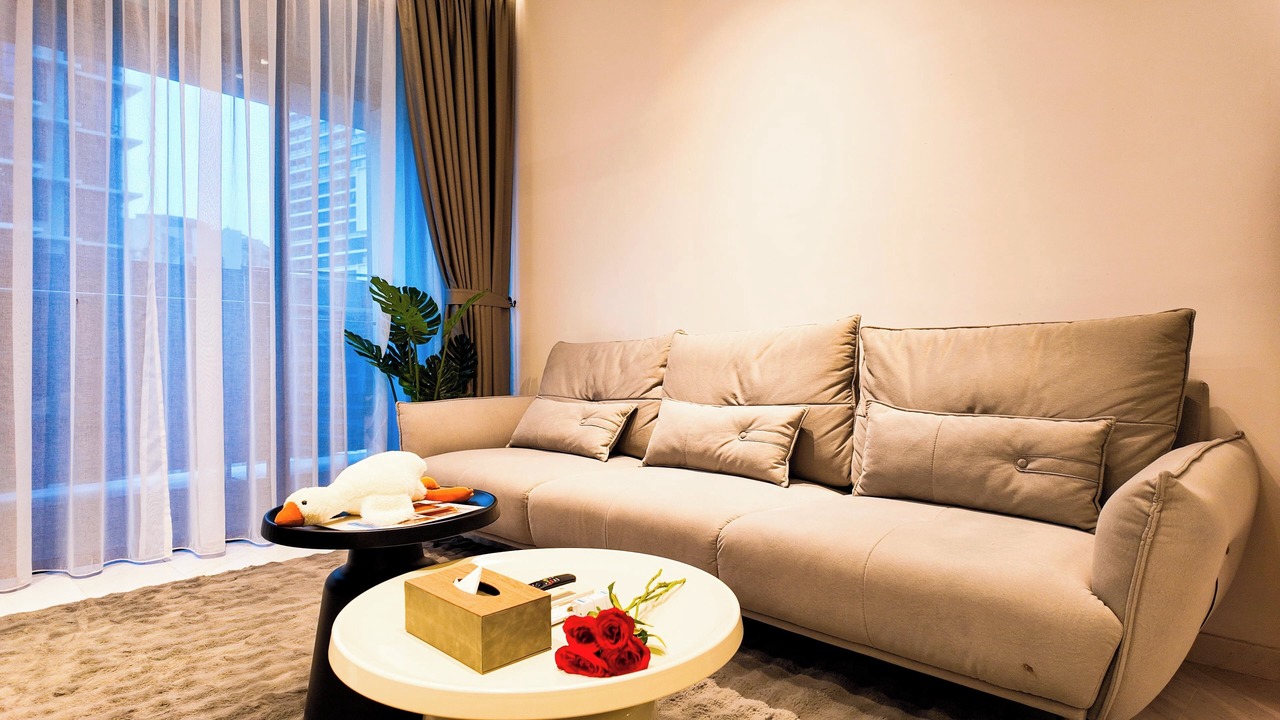Photo of Livingroom in Golden Triangle