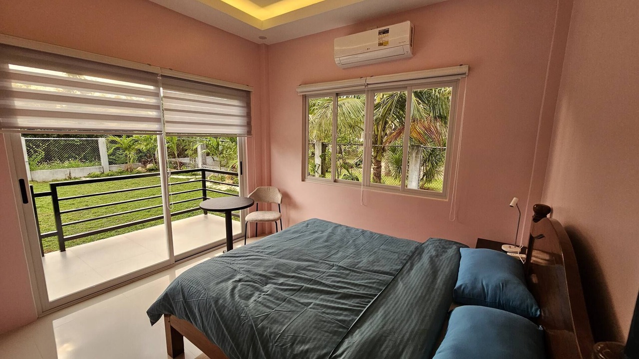 Photo of Bedroom in San Francisco Island
