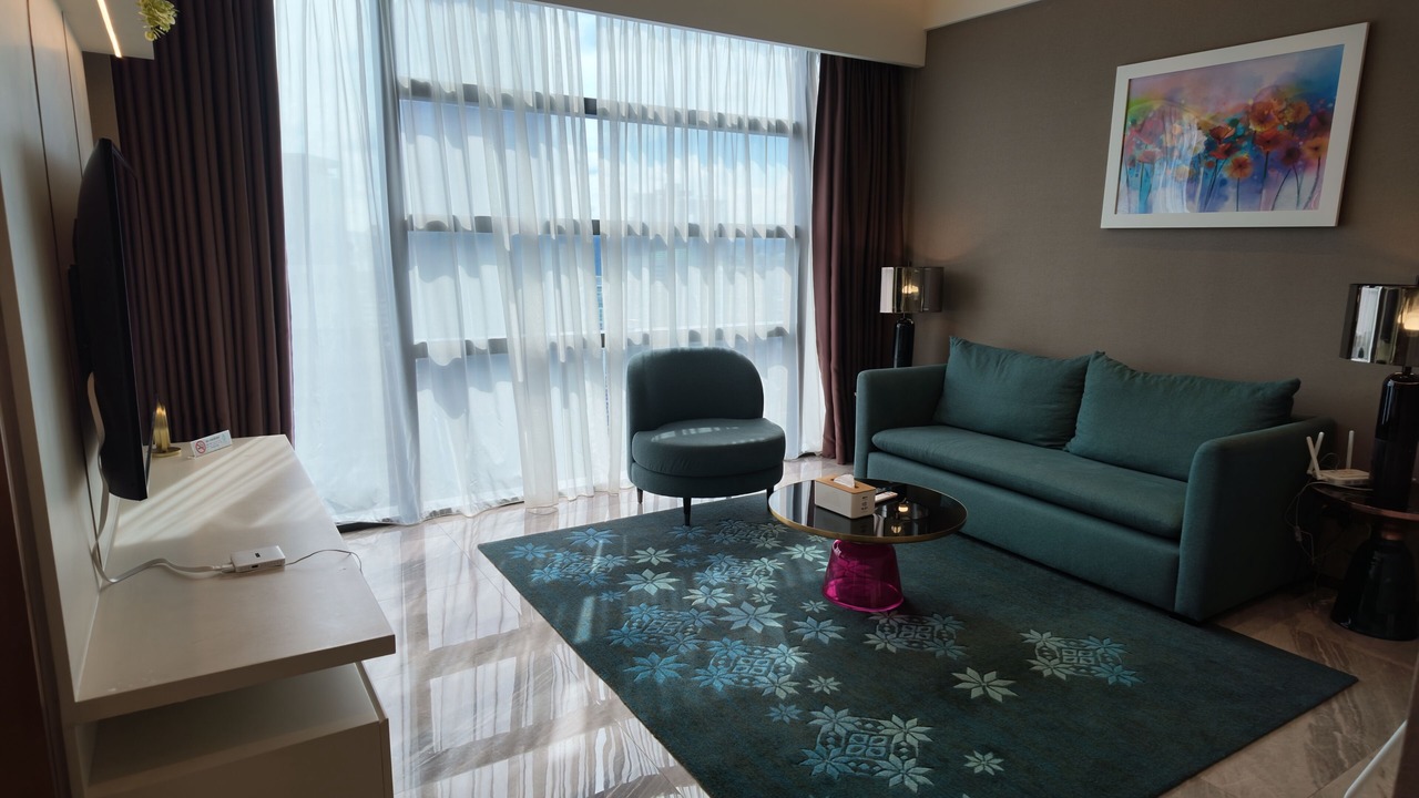 Photo of Livingroom in Golden Triangle