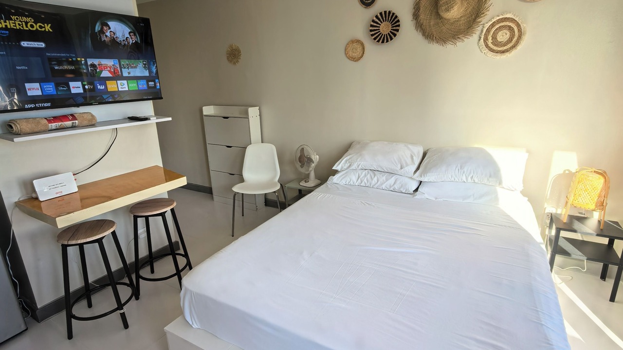 Photo of Bedroom in Legazpi Village