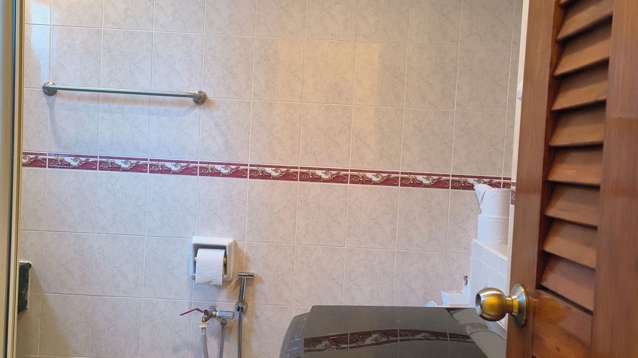 Photo of Bathroom in Kampung Pandan Dalam
