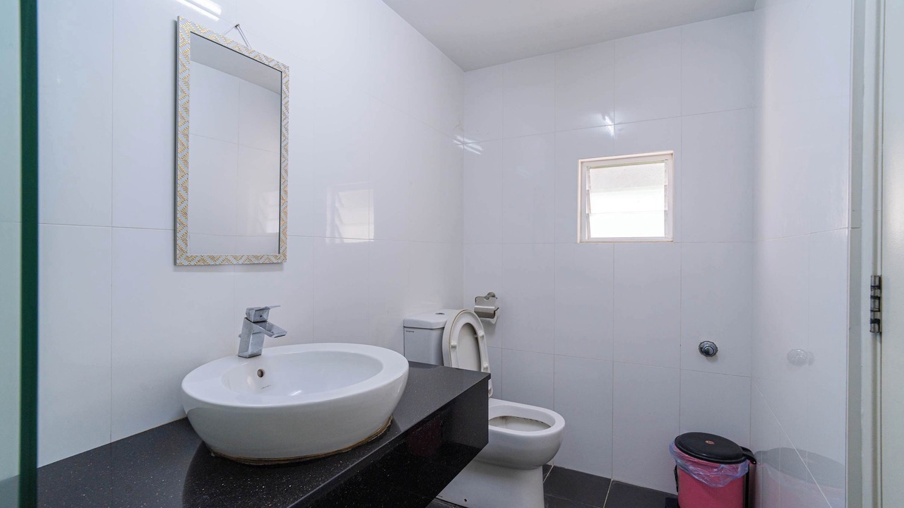 Photo of Bathroom in George Town