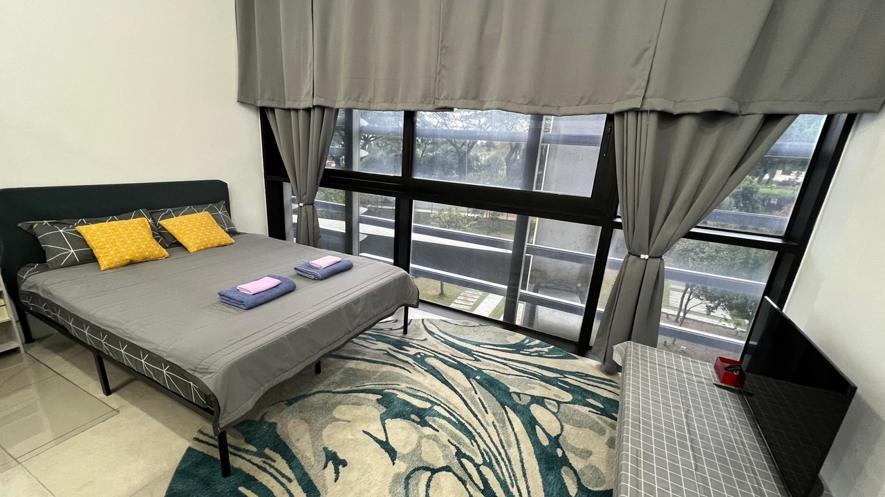 Photo of Bedroom in Tropicana