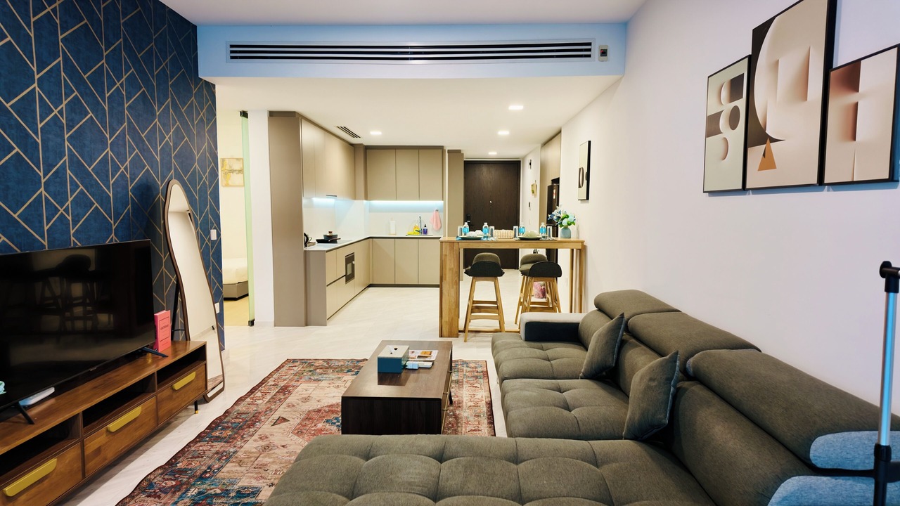 Photo of Livingroom in Golden Triangle
