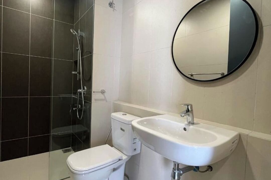 Photo of Bathroom in Maluri