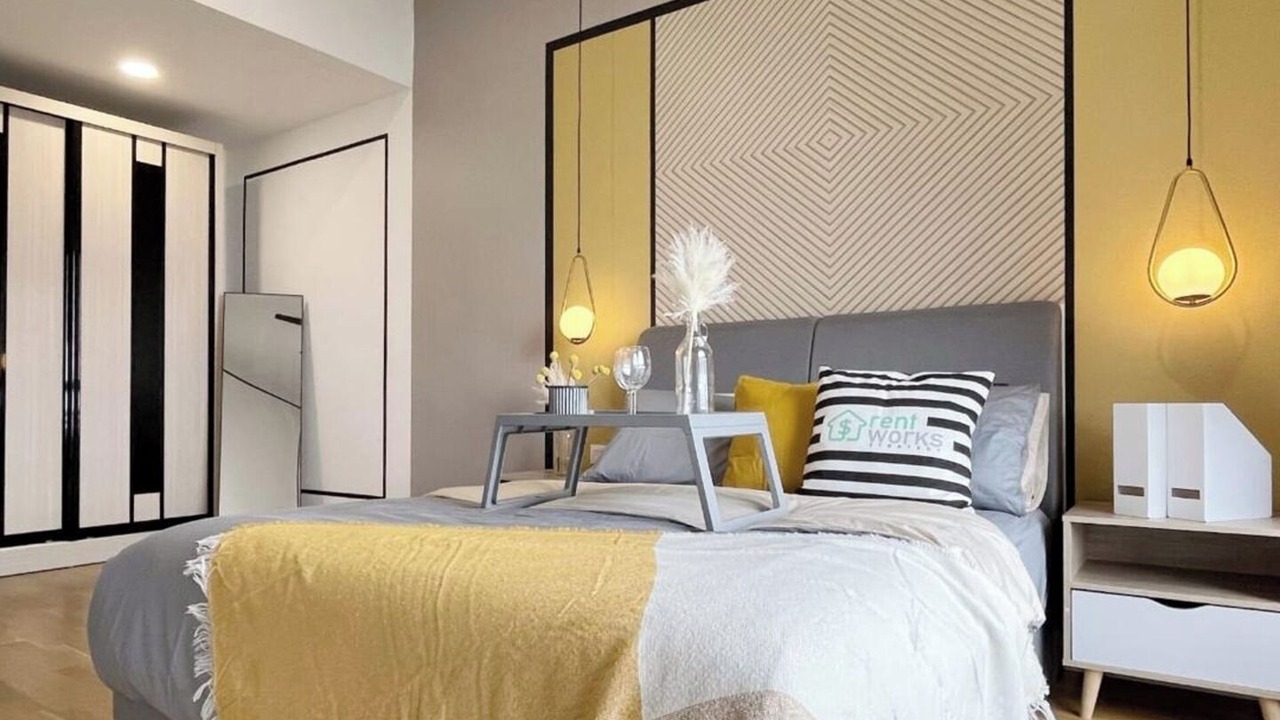 Photo of Bedroom in Maluri