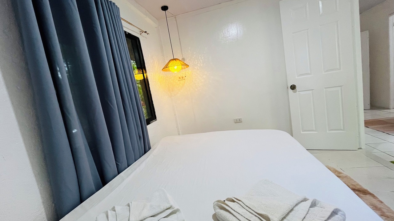 Photo of Bedroom in Catangnan