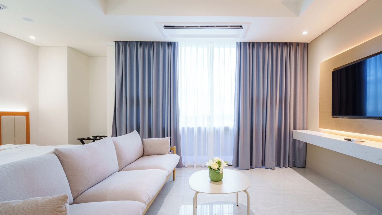 Photo of Bedroom in Clark Freeport