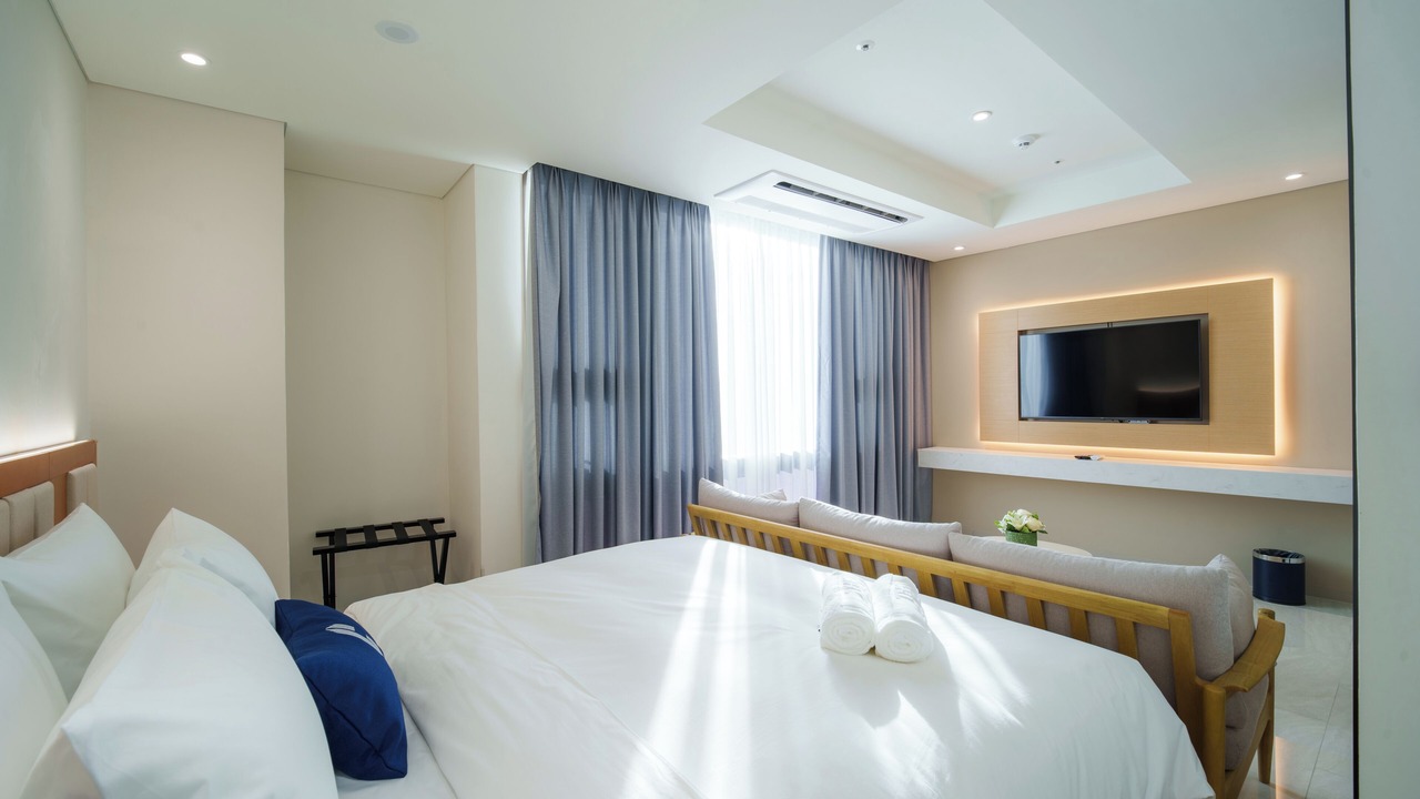 Photo of Bedroom in Clark Freeport