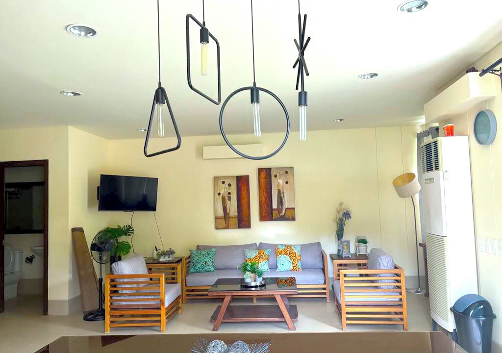 Photo of Livingroom in Morong