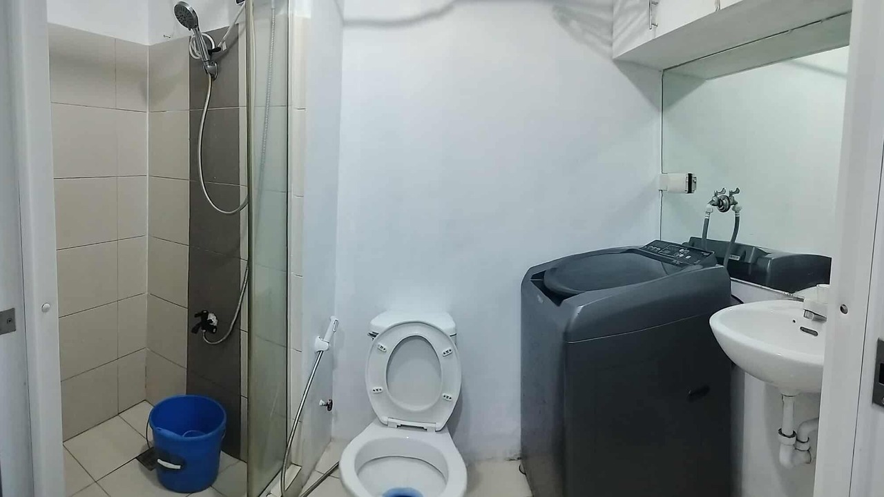 Photo of Bathroom in South Triangle