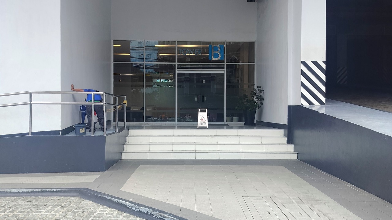 Photo of Outdoor in South Triangle