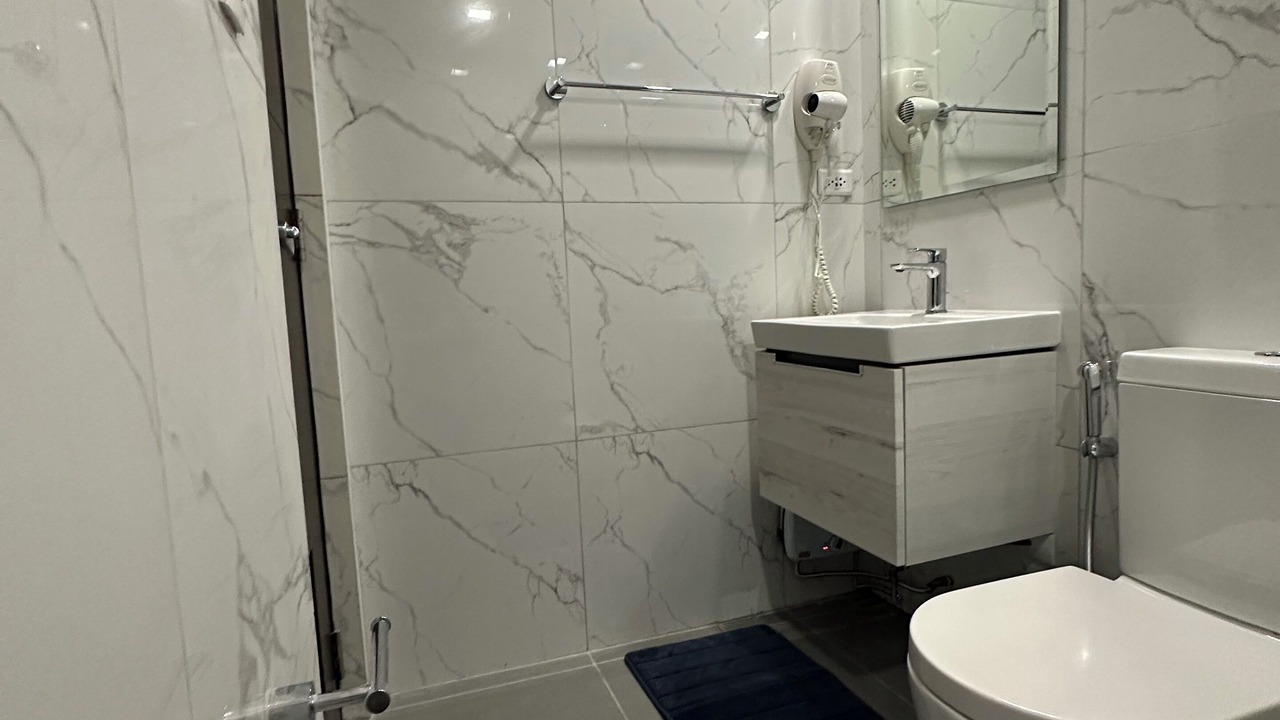 Photo of Bathroom in Katuparan