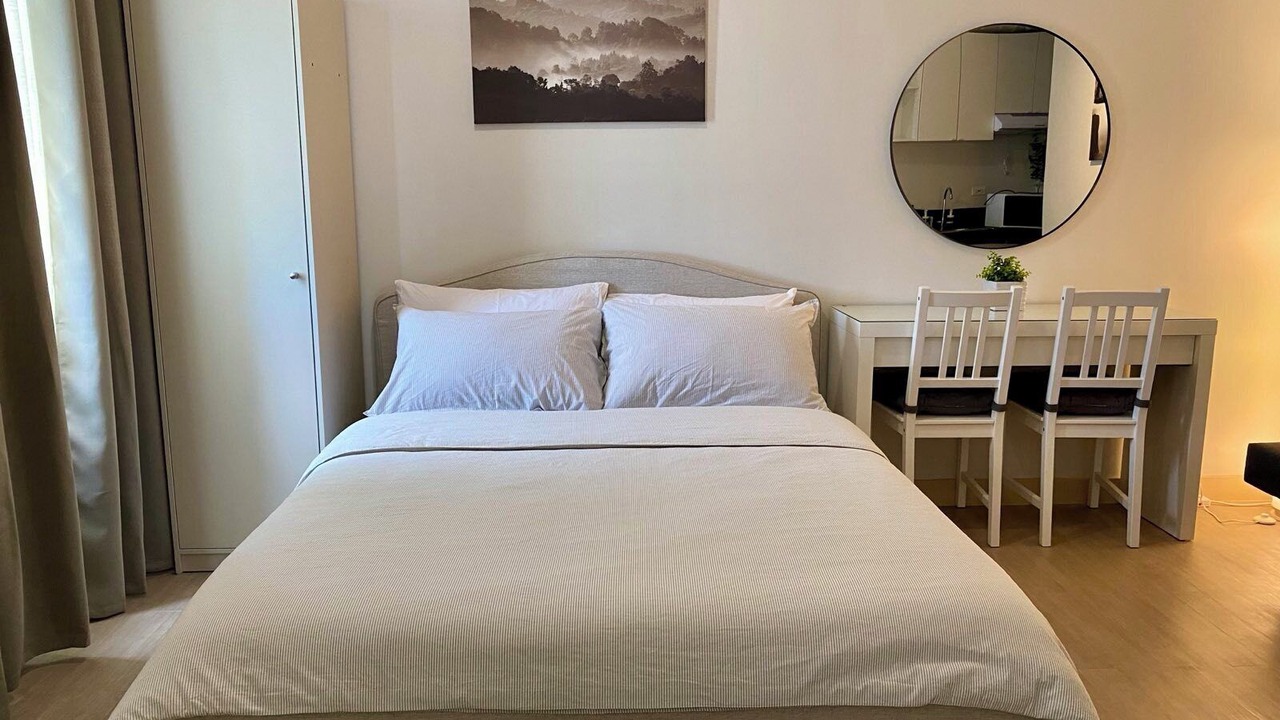 Photo of Bedroom in Santa Rosa