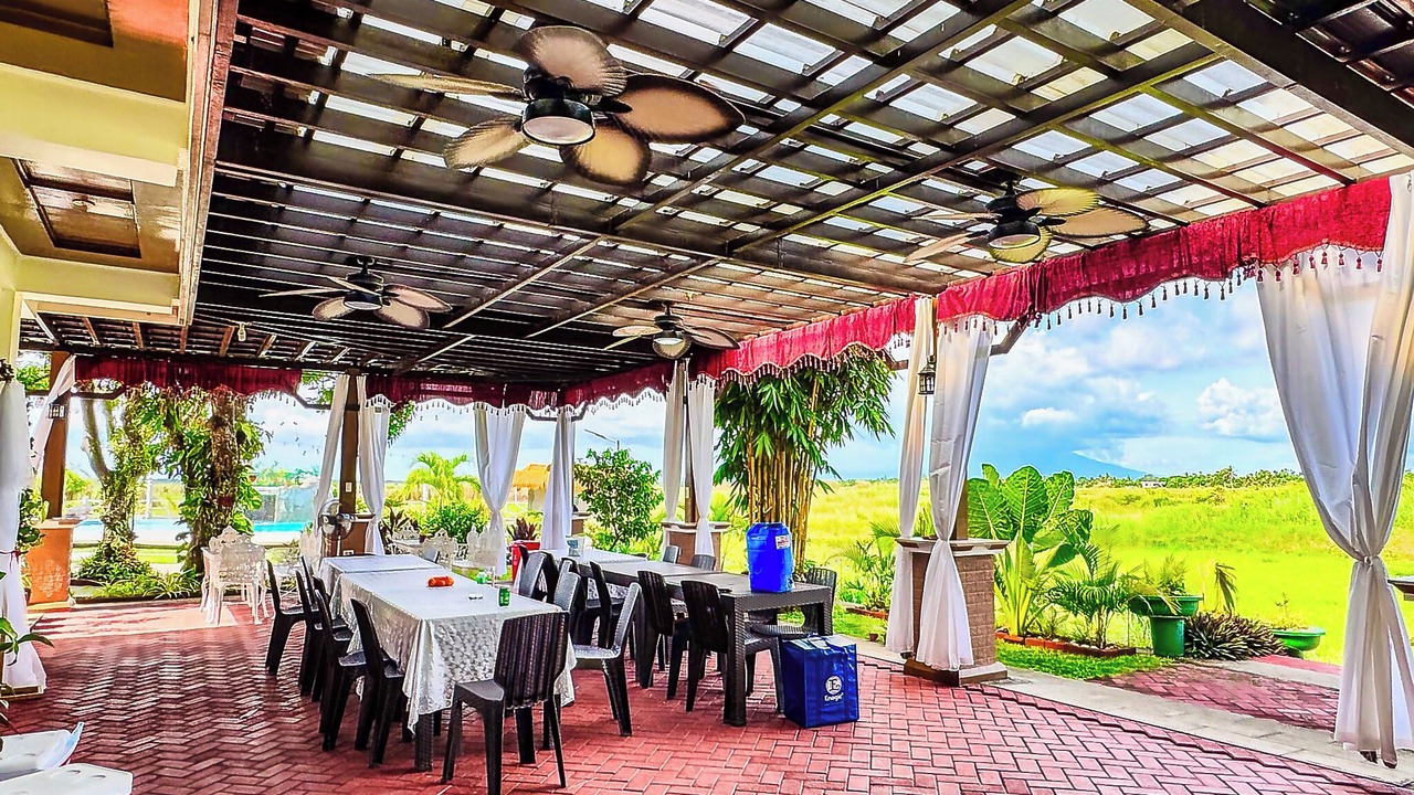 Photo of Outdoor in San Fernando