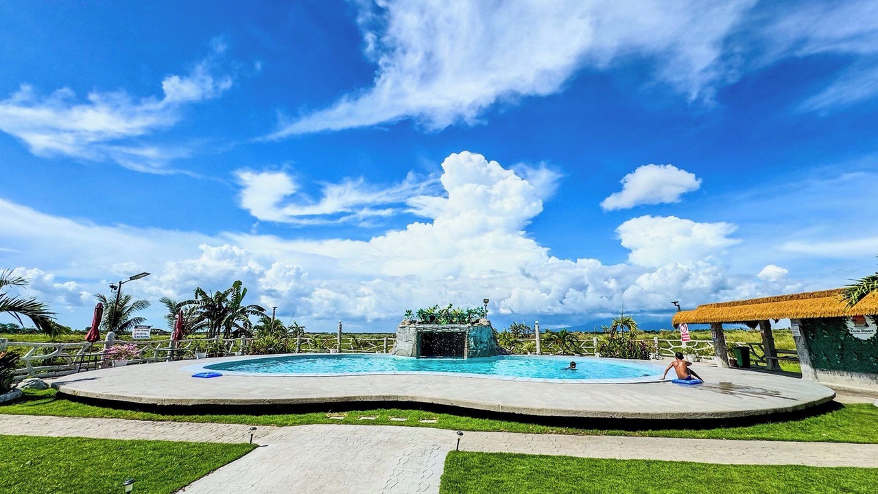 Photo of Outdoor in San Fernando