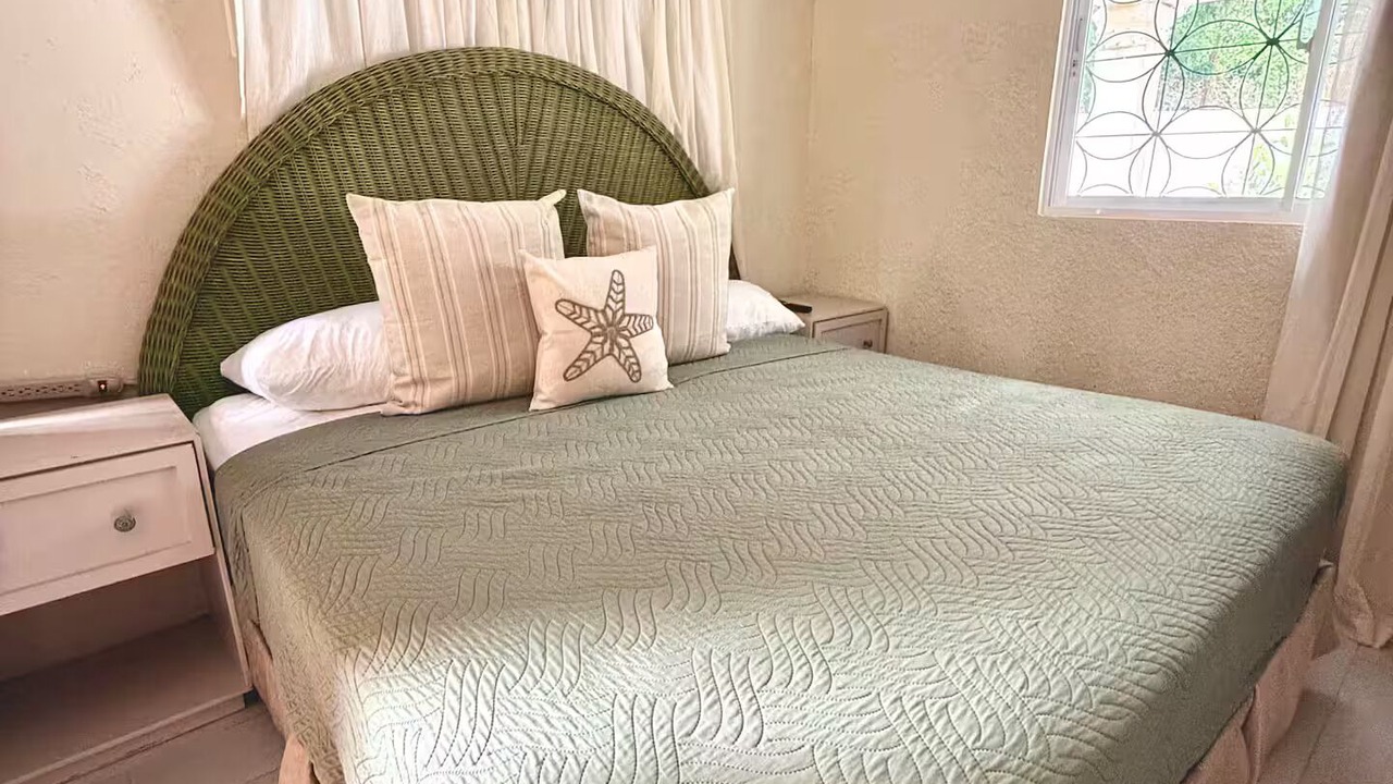 Photo of Bedroom in Costambar