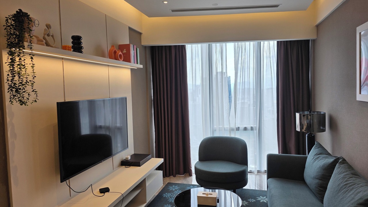 Photo of Livingroom in Golden Triangle