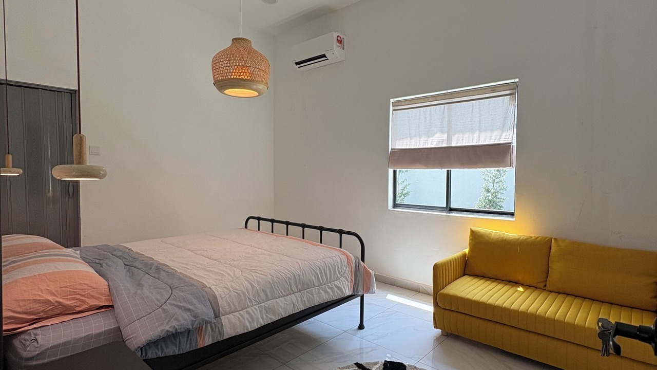 Photo of Bedroom in Central District
