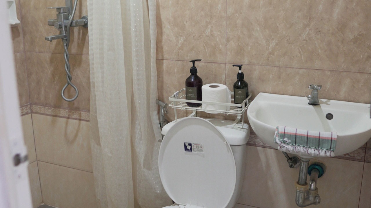 Photo of Bathroom in San Fernando