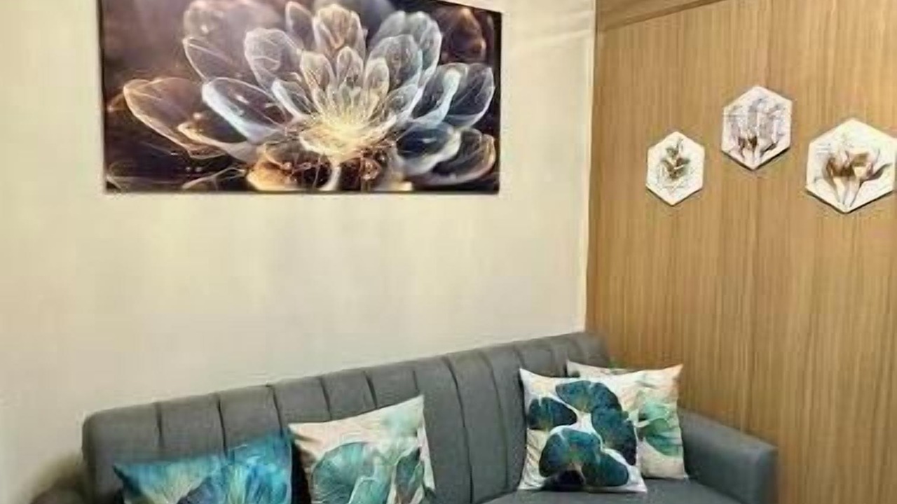 Photo of Livingroom in Legazpi Village