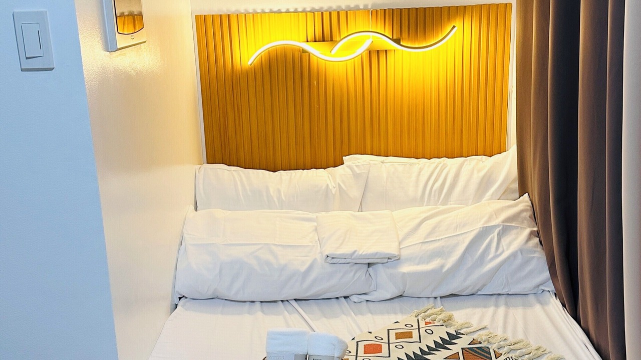 Photo of Bedroom in Malamig