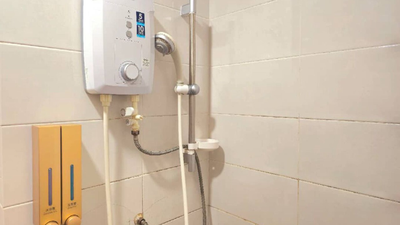 Photo of Bathroom in Kampung Bukit Dukong