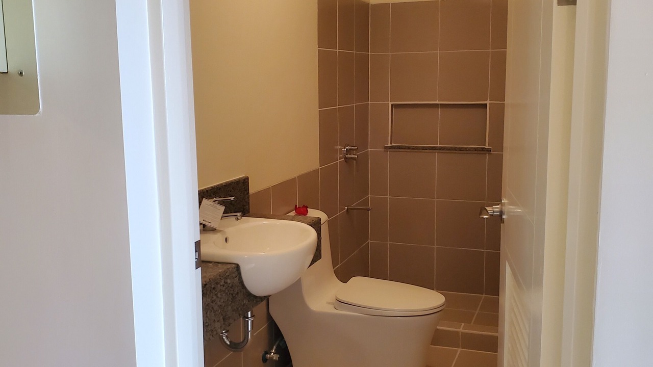 Photo of Bathroom in Malamig
