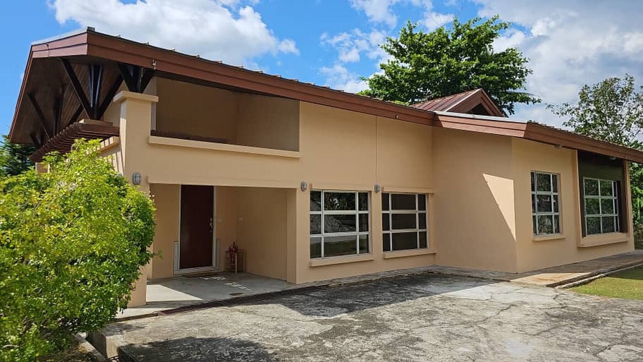 Photo of Outdoor in Kampong No.6