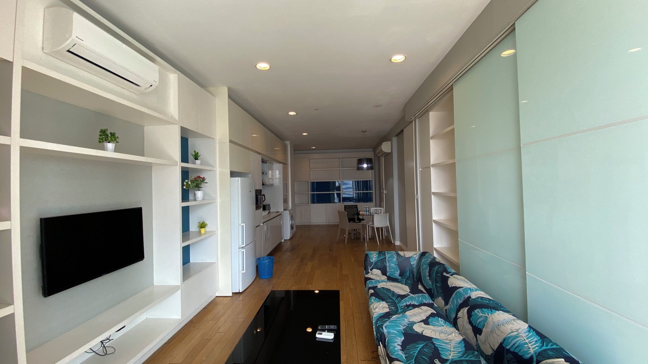 Photo of Livingroom in Golden Triangle